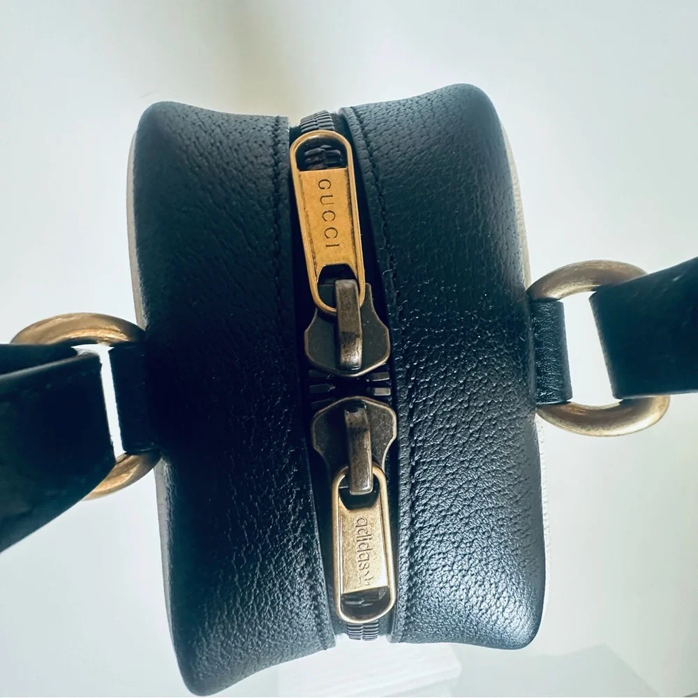 Gucci x Adidas Blue Belt Bag with White Accents - Picture 7 of 13